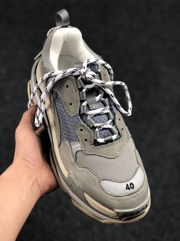 Authentic Balenciaga 17FW Tripe-S 7